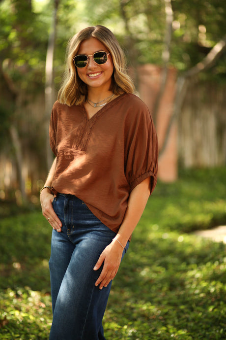 Brady Top