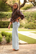 Load image into Gallery viewer, Leo Top