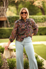 Load image into Gallery viewer, Rosette Top