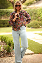 Load image into Gallery viewer, Rosette Top