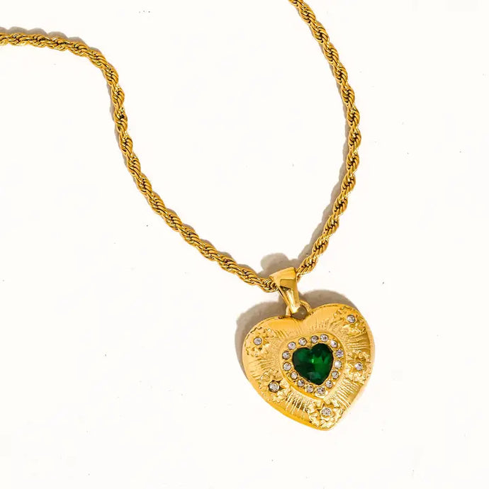 Akira Necklace
