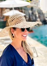 Load image into Gallery viewer, Bali Earring