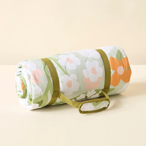 On The Go Quilted Water Resistant Blanket