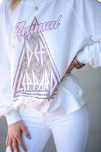 Load image into Gallery viewer, Def Leopard Sweatshirt